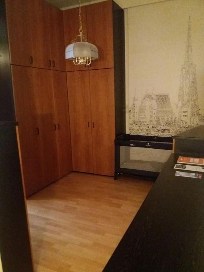 Geraeumige Zentrumsnahe Altbauwohnung Βιέννη Εξωτερικό φωτογραφία